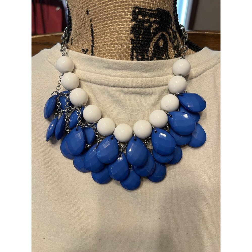 Silver Tone Blue and White Beaded Teardrop Bib Statement Necklace